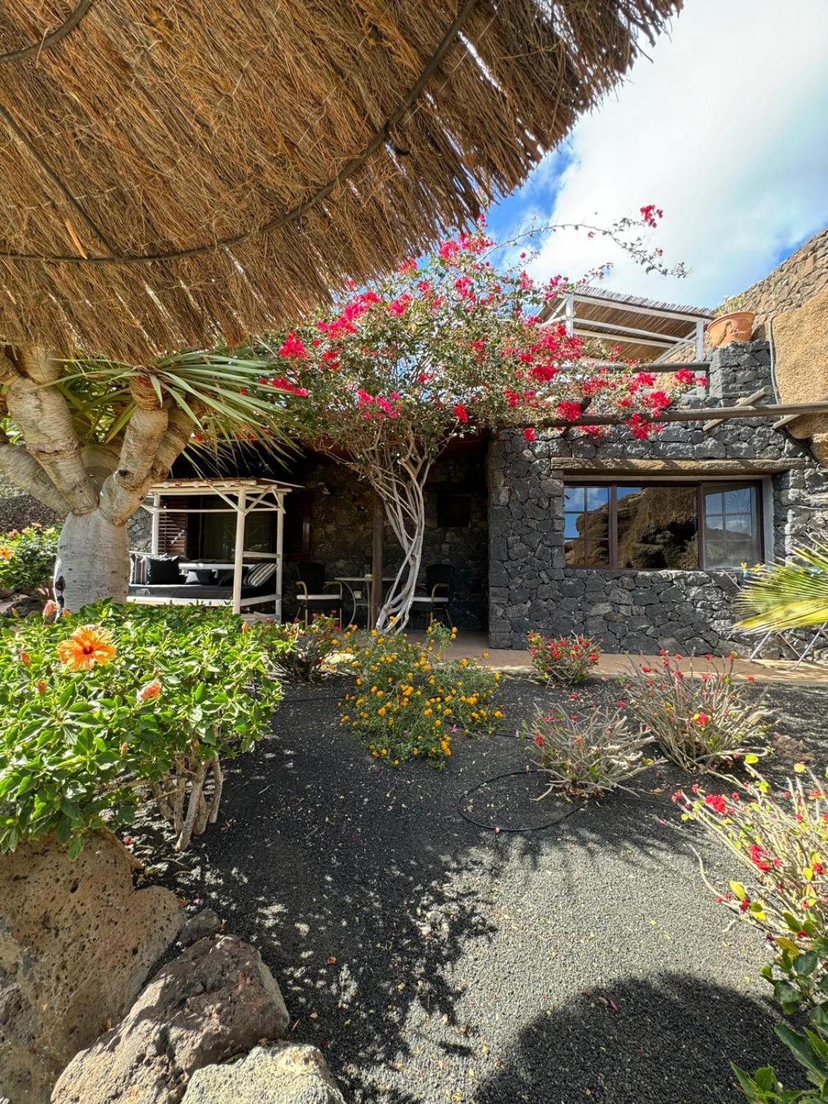 Castillo Lanzarote Villa Bailey - Luxury Villa - Pet Friendly With Heated Pool La Asomada  Buitenkant foto